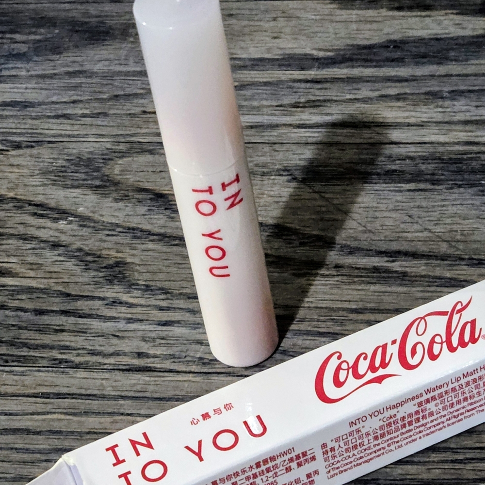 Coca Cola In To You Lipgloss/Tint Sugar Free Lemon HW01 - Picture 2 of 6